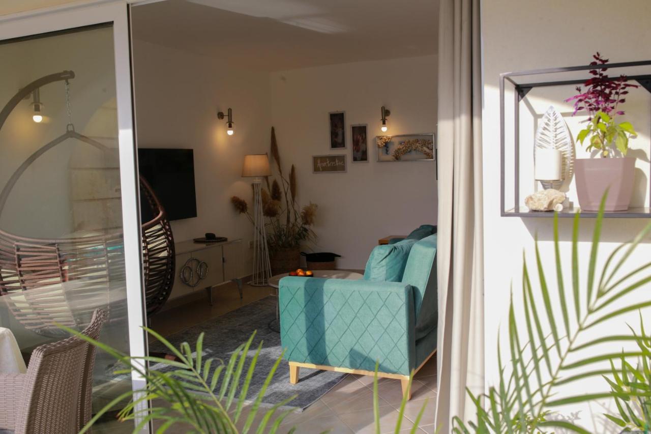 Fantastic 4 Cyprus First Line Beachfront Boghaz Exterior foto